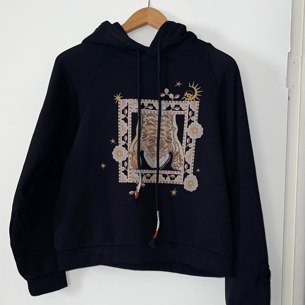 Hayley Menzie Lotus Tiger Graphic Hoodie medium